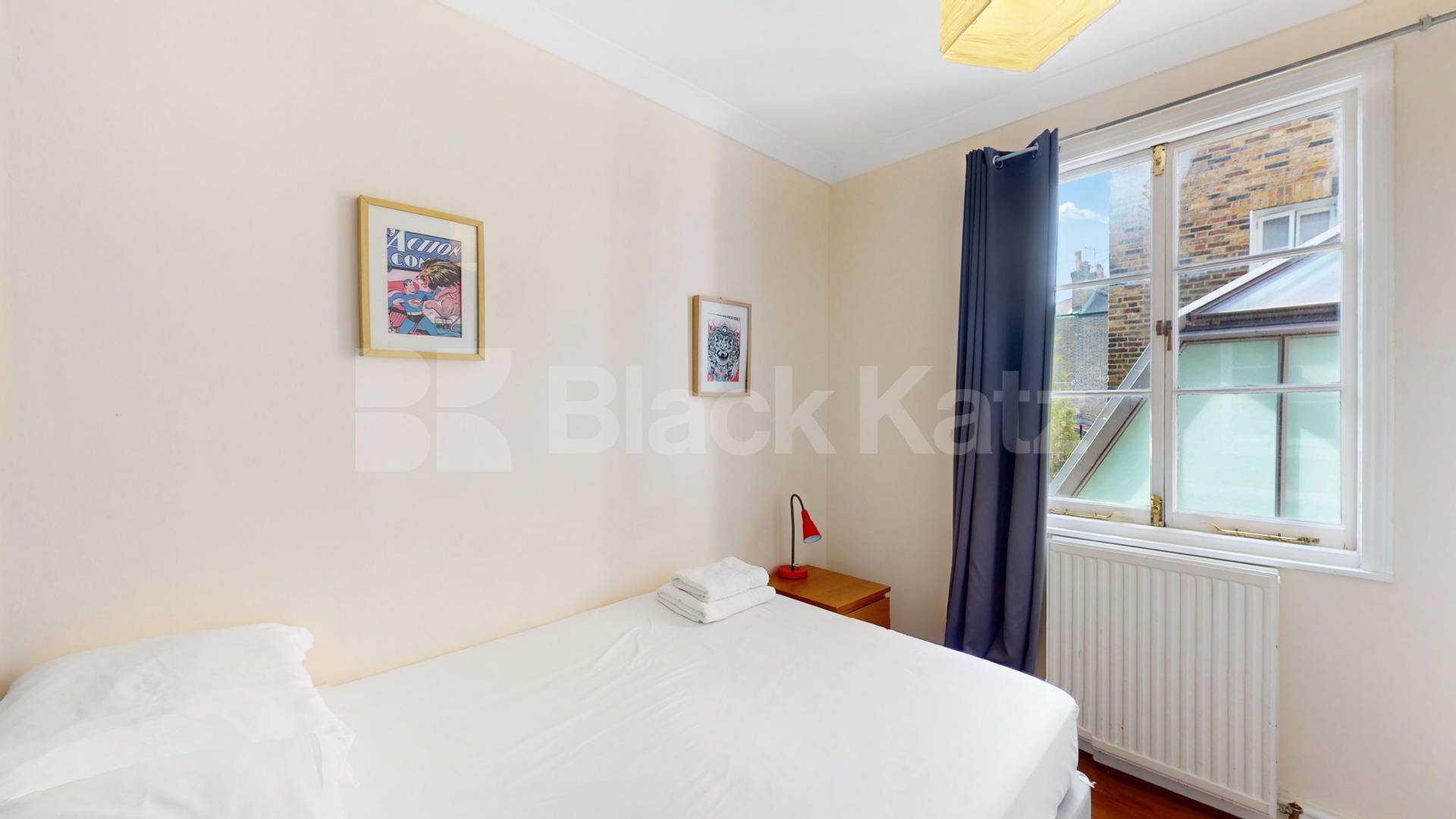 Stylish 3 bedroom flat on quiet residential street in Camden  Rochester Road, Camden